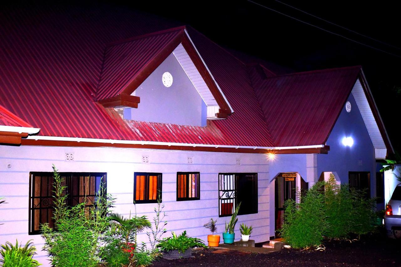 Safari Park House Bed & Breakfast Arusha Exterior photo