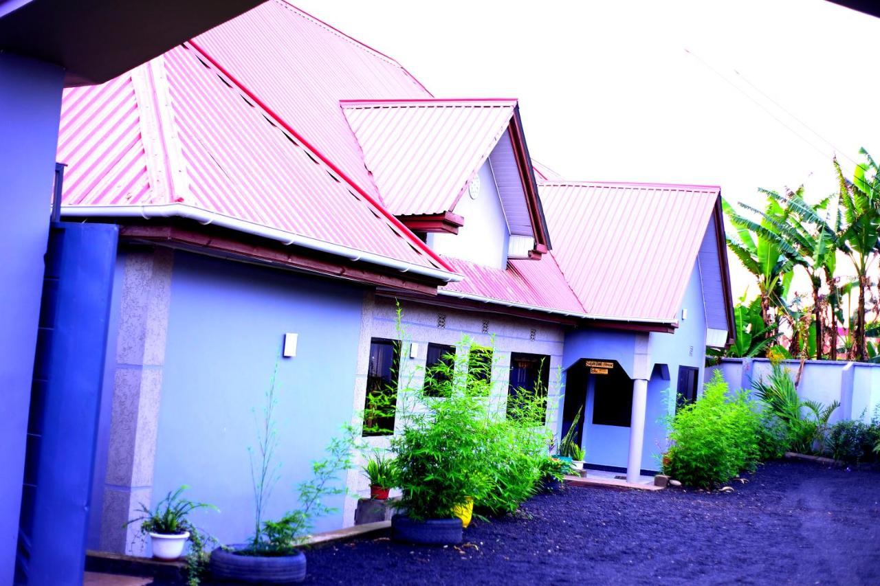 Safari Park House Bed & Breakfast Arusha Exterior photo
