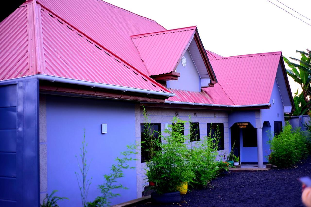 Safari Park House Bed & Breakfast Arusha Exterior photo