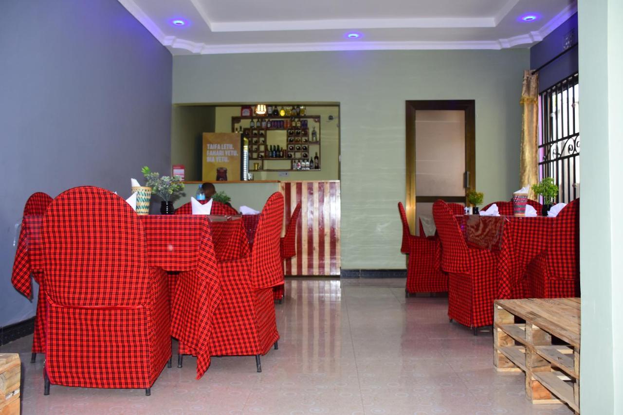 Safari Park House Bed & Breakfast Arusha Exterior photo