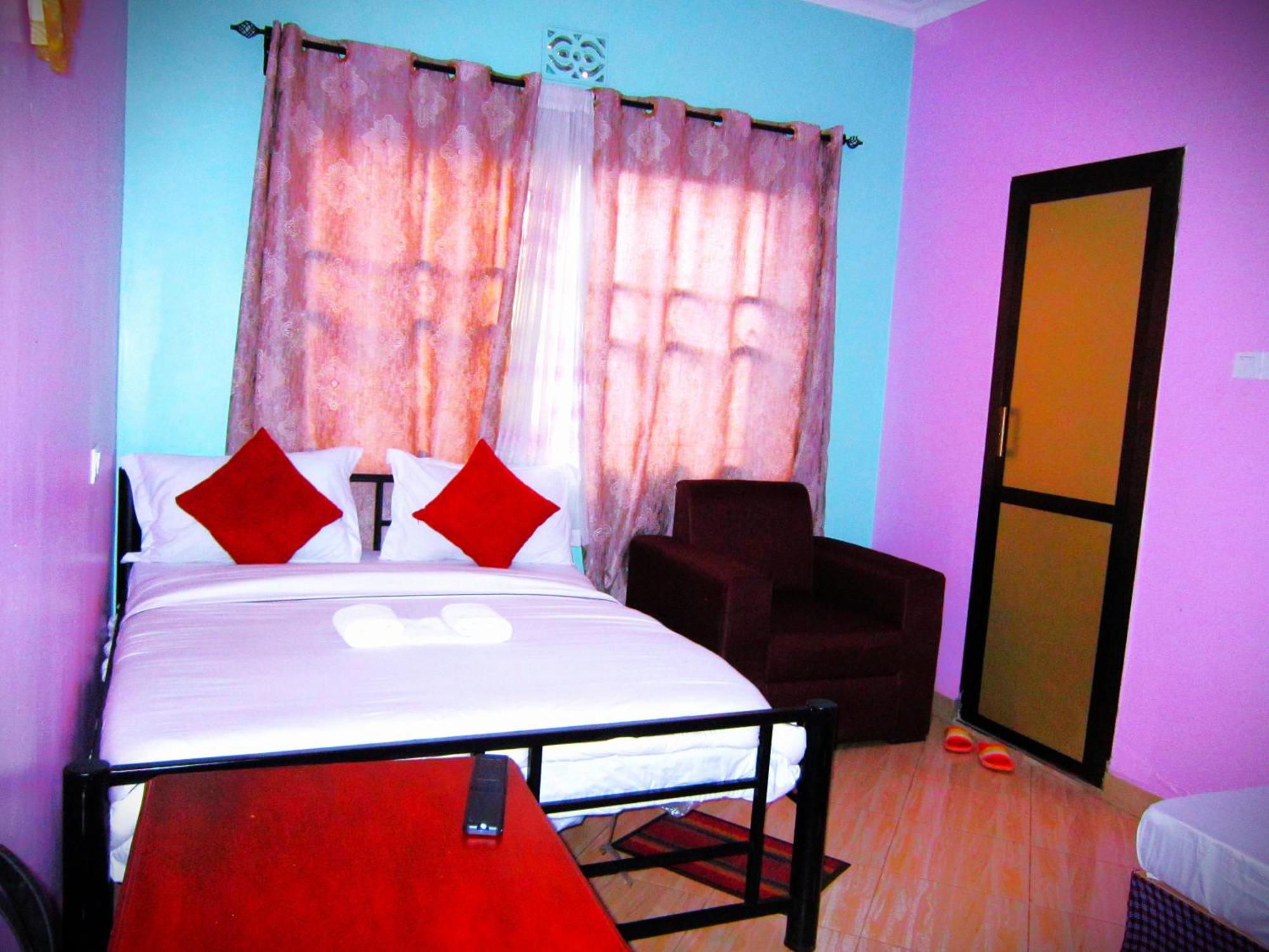 Safari Park House Bed & Breakfast Arusha Exterior photo